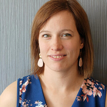 	Carmen Nollet headshot
